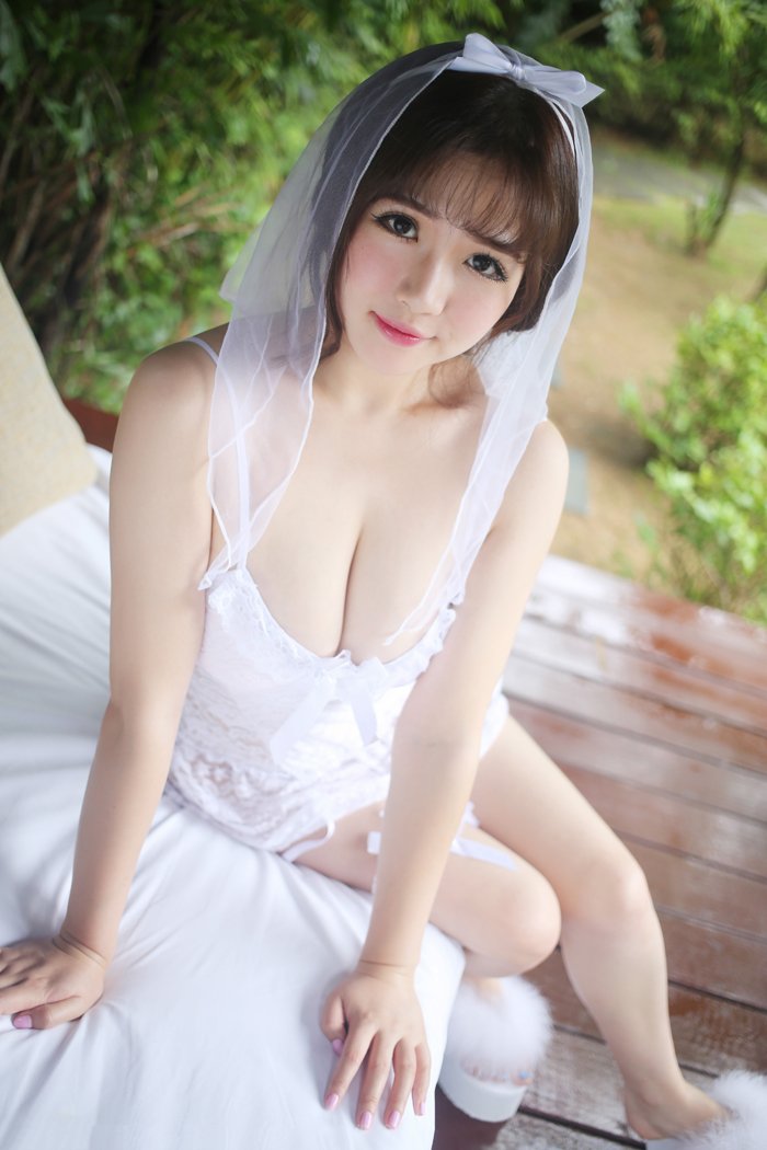 美媛馆性感新娘白色婚纱系列写真